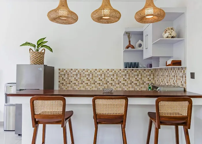 Adorable 1br In The Heart Of スミニャック